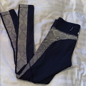 SOLD - Lululemon Speed Tight IV *SE